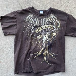 Buckwear tee 🐿️